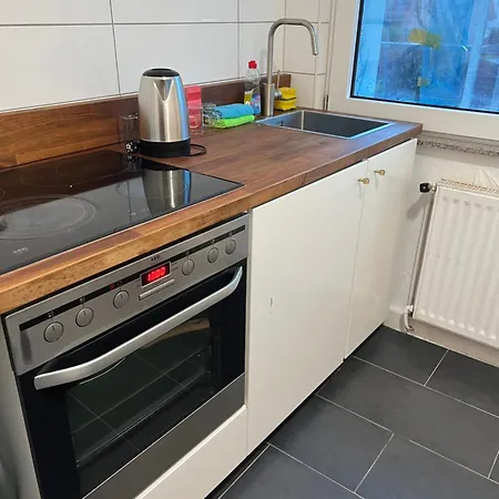 Gemuetliche Ferien-/monteurenwohnung In Apartmán *